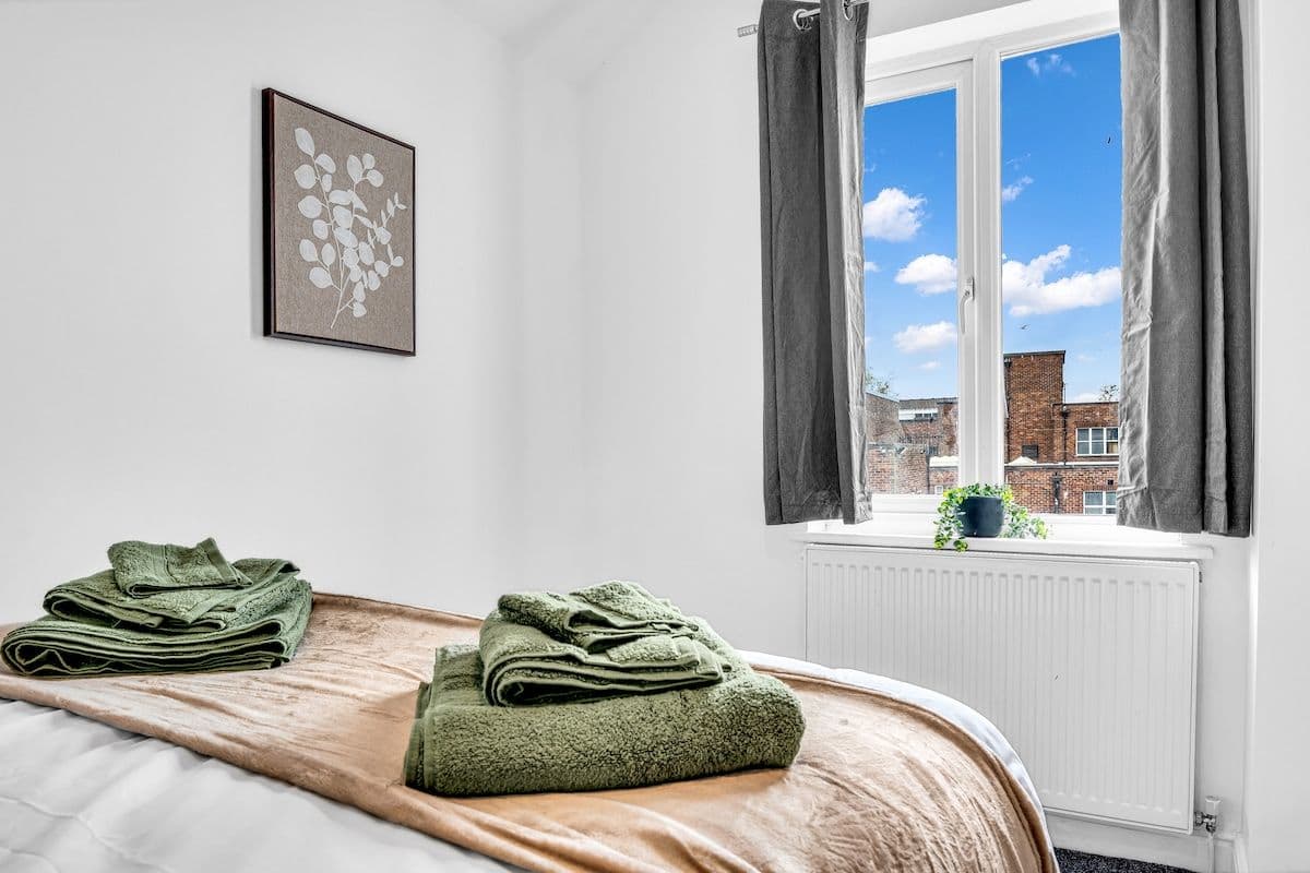 Long stay | Contractor | Airbus | 3 bed | 2 bath