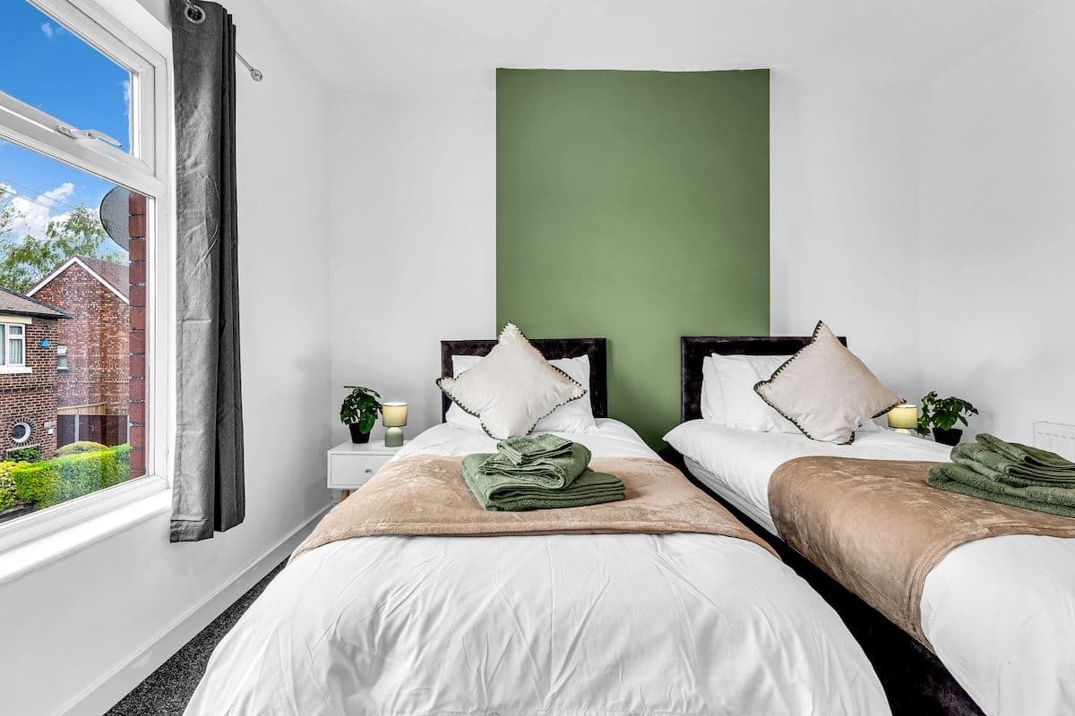 Long stay | Contractor | Airbus | 3 bed | 2 bath
