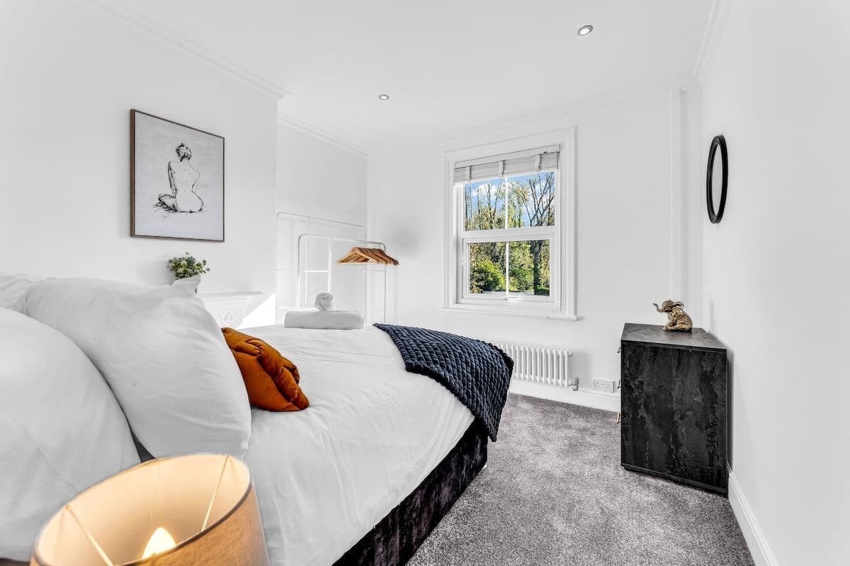 Spacious | Contractor | 6 BD | 2.5 BTH | Sleep 14