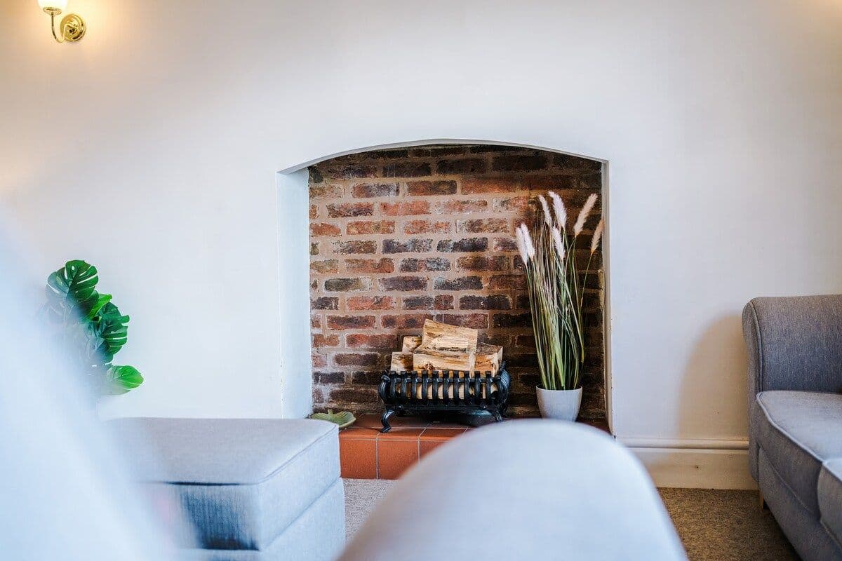 Welcoming 4BR Home Crew Stays & Family | Sleeps 7